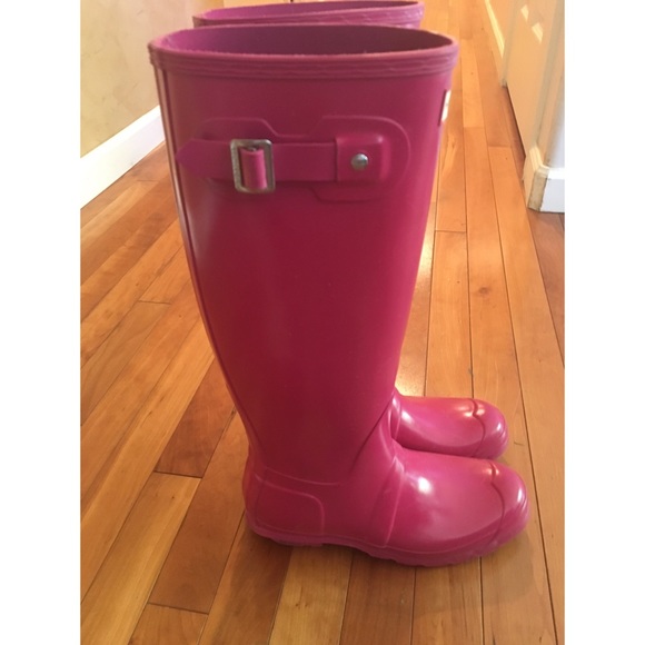 ⛔️SOLD⛔️Hunter Original High Gloss Boots Bright - Picture 2 of 5